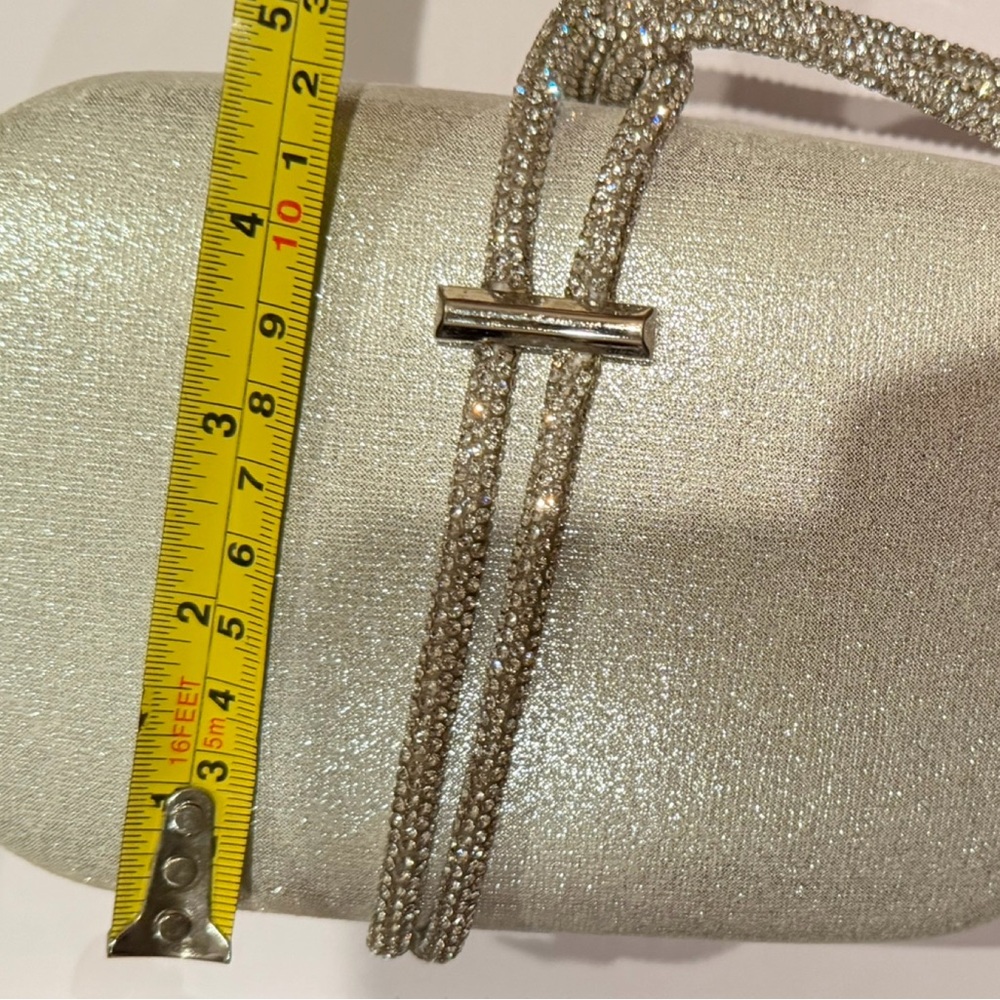 Like New Elegant Evening Bag by DE Blossom Collection- showstopper🩷🩷 - Picture 9 of 10
